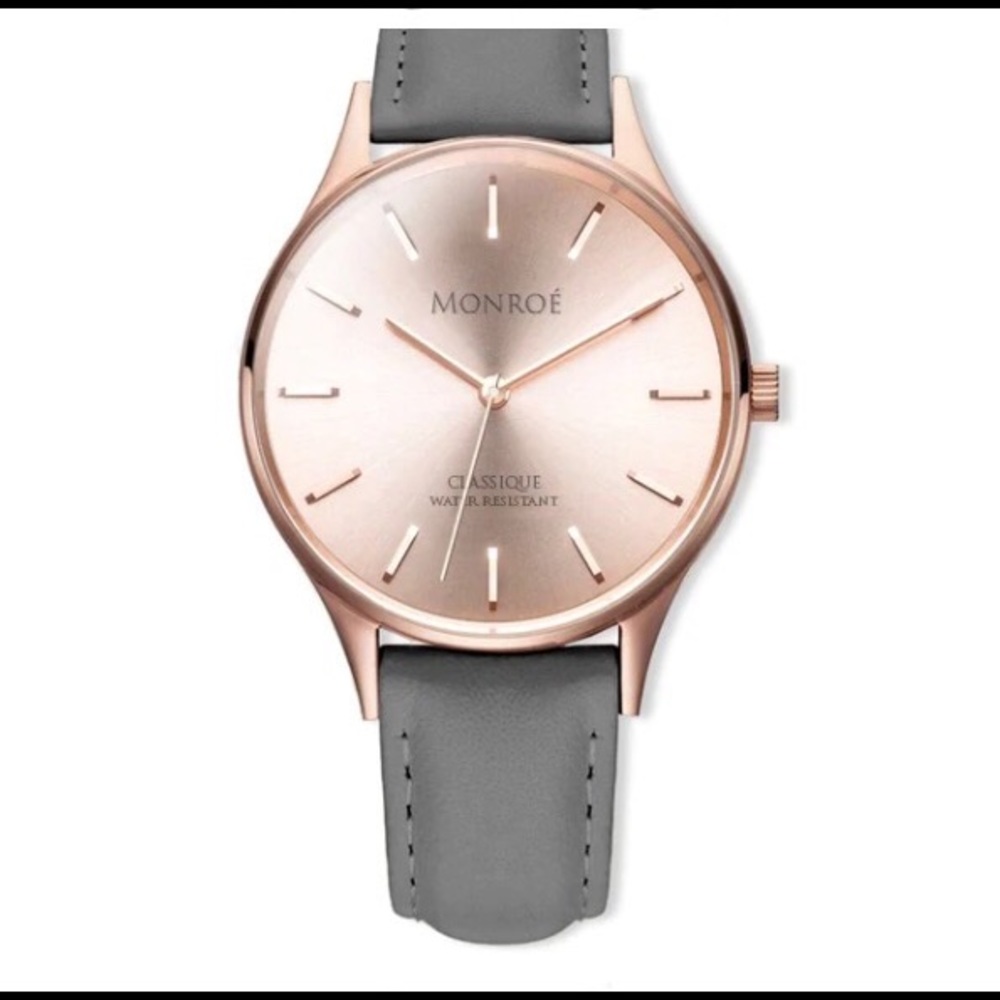 NWOT - Monroé Classique Watch